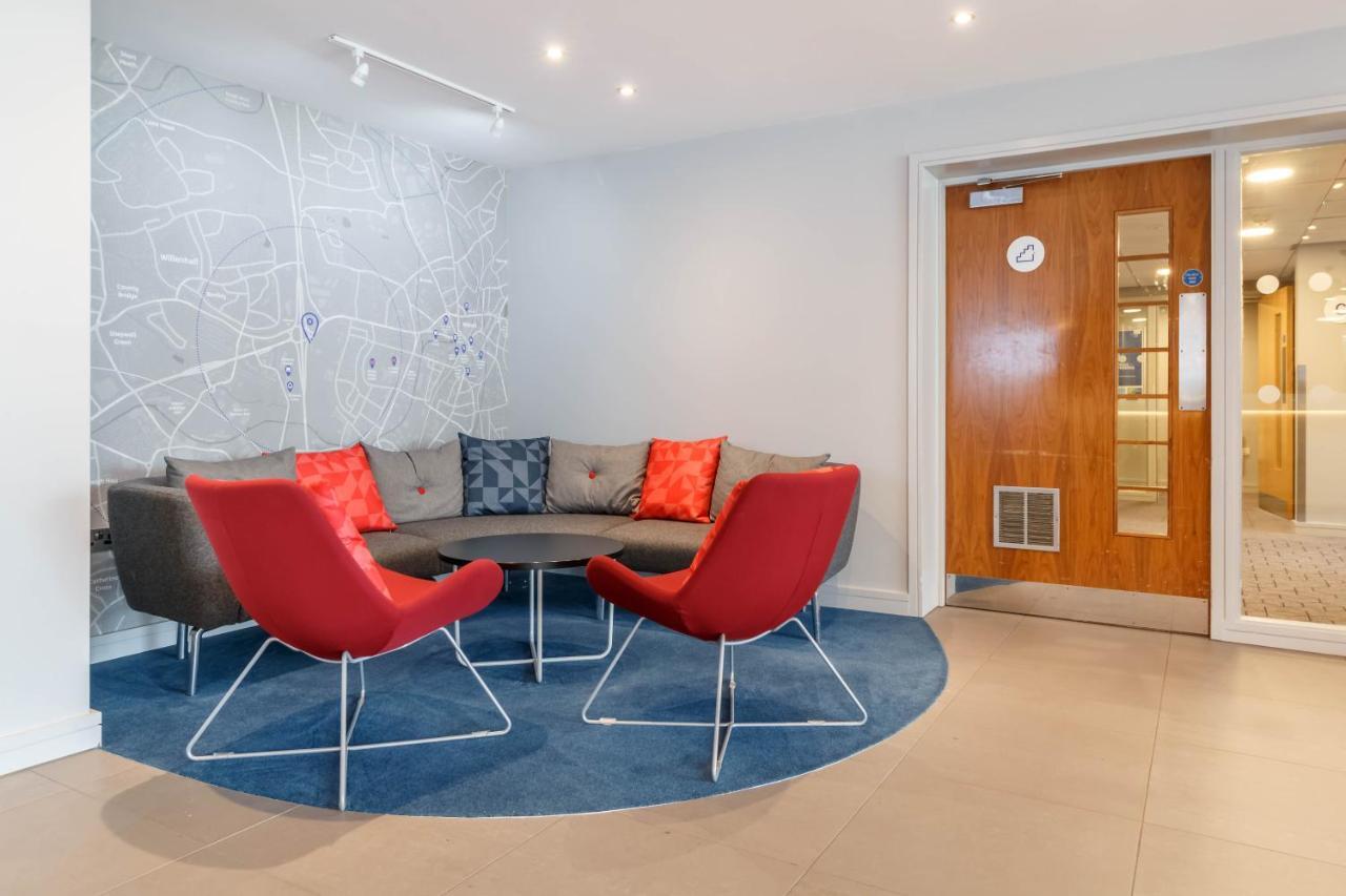 Holiday Inn Express Walsall M6, J10 By Ihg Eksteriør billede